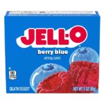 Ecco un cult tra i preparati per dolci americani. JELL-O Berry Blue è un preparato per gelatina ai frutti di bosco. è semplicissimo da fare. Basta aggiungere acqua calda e fredda, amalgamare ed in pochi minuti otterrai una succulenta gelatina. Conservare in frigo. 