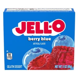 Ecco un cult tra i preparati per dolci americani. JELL-O Berry Blue è un preparato per gelatina ai frutti di bosco. è semplicissimo da fare. Basta aggiungere acqua calda e fredda, amalgamare ed in pochi minuti otterrai una succulenta gelatina. Conservare in frigo.