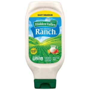 Hidden Valley Original Ranch è la salsa americana fresca e cremosa che comunemente gli americani usano per arricchire le insalate. La ricetta è composta da una combinazione di latticello, aglio, cipolla e diverse erbe aromatiche e spezie ed ha un gusto unico ed inimitabile. Perfetta anche sui sandwich, oppure abbinata a carni bianche e pesce. Taste of America!