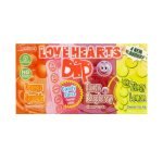 Lecca lecca frizzante in polvere firmato Swizzels. All’interno troverai tre gusti: arancia, lampone e limone, ed un bastoncino caramellato decorato con i famosi cuoricini che contraddistinguono i prodotti della Swizzels. Li hai mai provati?