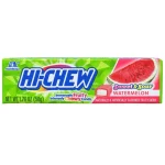 Hi Chew Watermelon pacchetto di gomme all'anguria (dolce ed aspra) da 50 grammi prodotto in Giappone da Morinaga. Ha un doppio strato per ricreare il vero sapore della frutta. Quando mangi un frutto la prima sensazione che provi è una forte sensazione di freschezza. Poi sentirai espandersi la dolcezza o l'asprezza della polpa del frutto. Questa è l'esatta esperienza che solo Hi-Chew può  darti grazie al suo doppio strato.