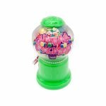 Funlab Gumball Machine 40 gr. Da bambino ammiravi anche le macchinette per le gomme da masticare? Bene, ora puoi acquistarne uno per la tua casa. Questa fantastica macchina per gomme da masticare di FunLab delizierà non solo i tuoi bambini, ma anche te. mini macchina per gomme da masticare in diversi colori, riempita fino all'orlo di piccole palline di gomma da masticare per un grande divertimento durante la giornata. Ogni gomma è alla gusta di frutta.