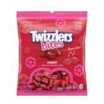 Twizzlers Bites Cherry : ogni boccone è pieno di sapore. I TWIZZLERS Bites alla Ciliegia  offrono lo stesso sapore di caramella gommosa TWIZZLERS che ami, ma in una dimensione di boccone. Porta questo generoso pacchetto da 198 grammi  alle serate cinema, agli eventi sportivi e praticamente ovunque sia necessario uno spuntino gommoso!