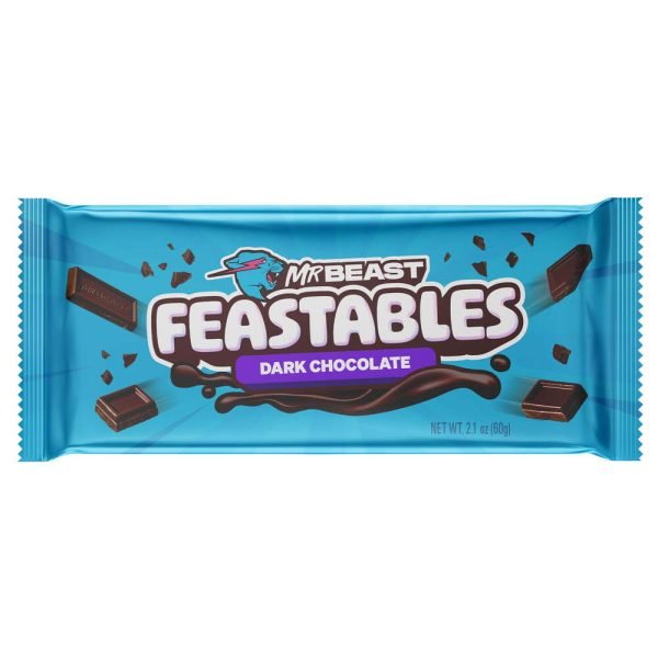 Feastables MrBeast Dark Chocolate Bar 60 gr . Lasciati conquistare dalla nuova e migliorata barretta di cioccolato al latte Feastables MrBeast, realizzata con una ricetta riformulata per un'esperienza di sapore più ricca e deliziosa. Miscelata alla perfezione, questa caramella al cioccolato più liscia e cremosa si scioglierà in bocca a ogni morso. La nuova formula contiene ingredienti semplici e di alta qualità che danno vita a uno spuntino al cioccolato fondente deliziosamente soddisfacente. Condividi la gioia con questa dolce sorpresa, perfetta per soddisfare la voglia e assaporare momenti dolci. Nuove barrette con un gusto ancora migliore. Scopri il sapore dolce, ricco e delizioso di Feastables MrBeast Dark Chocolate Bar 60 gr riformulata, e realizzata per la massima soddisfazione.