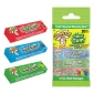 Warheads Sour Gum 4 Pack da 50 Gr. Preparati a una sensazione acida con WarHeads Sour Gum. E' un chewing gum esplosivamente aspro che offre il caratteristico sapore di WarHeads. Ogni confezione include quattro confezioni da cinque stick, che offrono una varietà di gusti intensi, dall'aspro e croccante Mela Verde, al rinfrescante e dolce Cocomero, fino al decisamente aspro Lampone Blu. Perfetto per chi desidera un'esplosione di aspro con la soddisfacente masticazione di un chewing gum. 