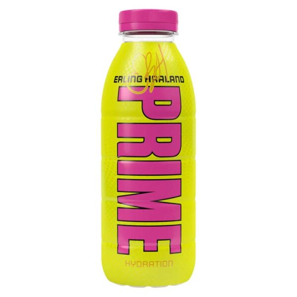  Prime Hydration Erling Haaland da 500 ml. ​Offre un sapore rinfrescante al gusto limonata alla fragola. Perfetto per rimanere idratati  durante qualsiasi attività. Contiene Elettroliti, sali minerali, vitamine. Non Contiene Caffeina.