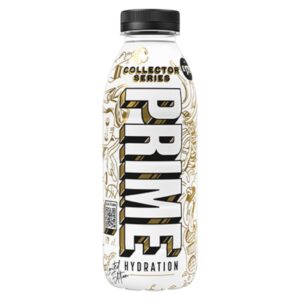 Prime Hydration Collector Series. La bevanda idratante Prime Hydration Drink della serie Collector è caratterizzata da una miscela di agrumi, kiwi e lampone, che alcuni fan potrebbero aver già provato se hanno mai avuto a disposizione le collaborazioni Central Cee e Peso Pluma. Questa nuova bottiglia presenta un design unico e un codice QR con cui puoi vincere un premio in denaro. L'offerta è valida per un periodo limitato ed è speciale per quest'estate.