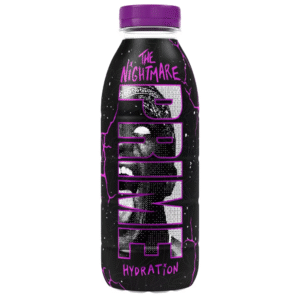 Prime Hydration KSI THE NIGHTMARE 500 ml Bottle Made in UK. Offre un sapore rinfrescante al gusto di crema alla fragola. Prime è stato sviluppato per colmare il vuoto tra il gusto eccezionale e la funzionalità. Prime è la spinta perfetta per ogni impresa. Con aromi audaci e dissetanti per aiutarti a rinfrescarti, reintegri e rifornirti. Prime contiene 10% Acqua di Cocco 250 mg BCAA Vitamine del gruppo B Antiossidanti Senza Glutine Senza Caffeina.