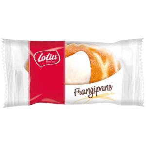Lotus Frangipane da 52g. Pan di Spagna confezionato singolarmente con ripieno di albicocche. Il frangipane al loto è un pan di Spagna belga con una farcitura fruttata all'albicocca e una delicata glassa al centro. Questa mini torta addolcisce il caffè o il tè pomeridiano e, con la sua consistenza umida e morbida, è deliziosa appena tolta dalla confezione.