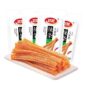 WeiLong Da Latiao Chinese Snack, lo snack piccante di grano, delizierà gli amanti dei sapori decisi. Tradizionale street food cinese, questi bastoncini croccanti uniscono la deliziosa consistenza del grano a un mix di spezie e peperoncino per un calore avvolgente e irresistibile. Perfetti come spuntino in qualsiasi momento della giornata, per accompagnare una bevanda fresca o per aggiungere un tocco piccante ai vostri aperitivi.