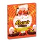 Reese's Peanut Butter Variety Advent Calendar da 242 gr. Calendario dell'Avvento di Natale 2025 di Reese's: tutto tranne che ordinario. Quest'anno, goditi un modo diverso e gustoso per contare i giorni che mancano a Natale con le deliziose Mini Peanut Butter Cups di Reese's. Scopri il tuo gusto Reese's preferito dietro ogni porticina, con una sorpresa speciale in più dietro la porticina numero 24. Il calendario dell'Avvento di Reese's è un regalo perfetto per gli amanti del cioccolato nella tua vita. Assicurati di prenderne uno con largo anticipo in modo che possano godersi il conto alla rovescia fino al grande giorno. Le Peanut Butter Cups di Reese's sono una deliziosa combinazione di crema al burro d'arachidi ricoperta da una copertura al cioccolato.