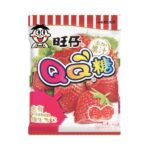 QQ Strawberry Gummies 20 gr. Caramelle gommose alla fragola dal gusto intenso e fruttato. Morbide, dolci e super colorate, uno snack asiatico iconico e irresistibile. QQ Candy Strawberry Flavour è uno dei gummy più famosi del mercato asiatico. Queste caramelle gommose uniscono una consistenza morbida e piacevole a un sapore di fragola intenso, dolce e naturale. Il packaging vivace e riconoscibile le rende perfette per arricchire l’assortimento di snack internazionali, ideali per chi ama i prodotti particolari e fuori dal comune.
