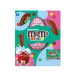 M&M's Minis Medium Egg 97 gr. Scopri una delle versioni più divertenti e irresistibili delle M&M’s: l’uovo di Pasqua ripieno di M&M’s Minis, i celebri confetti di cioccolato al latte racchiusi in un guscio colorato e super croccante. Piccoli, golosi e perfetti da sgranocchiare uno dopo l’altro, regalano un mix di consistenze che conquista subito al primo assaggio.