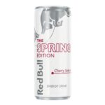 La Red Bull Spring Edition Cherry Sakura unisce ciliegia dolce e note floreali di sakura in un energy drink fresco, leggero e primaverile. Edizione limitata.