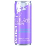 Red Bull The Lilac Edition Rosa Grapefruit Woodruff 250 ml. La nuova Red Bull The Lilac Edition combina il gusto fresco e agrumato del pompelmo rosa con le note dolci ed erbacee della woodruff (asperula odorosa), creando un energy drink dal profilo aromatico unico e super estivo. Formula Red Bull classica con caffeina, taurina e vitamine del gruppo B.