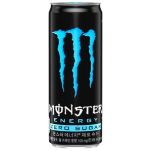 0% zucchero, 100% energia. Con il delizioso Monster Energy Zero Sugar Korea puoi ricominciare in qualsiasi momento. Goditi il ​​classico gusto Monster ma senza calorie o zuccheri. Grazie all'aggiunta di taurina e guaranà, questo delizioso energy drink ti supporta rapidamente in tutti i momenti di stanchezza. Scopri Monster Energy Zero Sugar Korea 355 ml