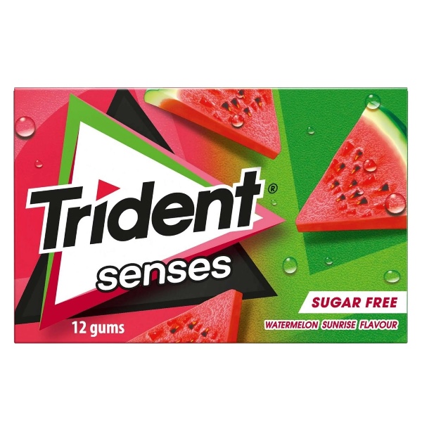 Trident Senses Watermelon 23 gr. Trident Senses Watermelon è una chewing gum sugar free dal gusto anguria dolce e succosa, pensata per offrire una freschezza lunga durata con un profilo fruttato intenso. La consistenza è morbida e piacevole da masticare, mentre il sapore watermelon ricorda un’anguria estiva fresca e dolce. Fa parte della linea “Senses”, famosa per gusti più aromatici e coinvolgenti rispetto alle classiche gomme mint.