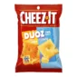 Ricchi di un intenso sapore di formaggio e con una croccantezza irresistibile, i Cheez-It Duoz Cheddar Jack n Baby Swiss uniscono il gusto deciso e saporito del Cheddar Jack alla morbidezza e cremosità del Baby Swiss, per uno snack perfetto. Preparati con formaggio 100% vero, questi cracker irresistibili offrono il perfetto equilibrio tra sapore intenso, cremosità burrosa e croccantezz