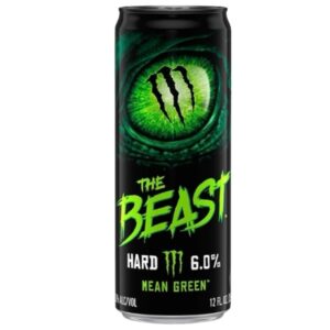 Monster The Beast Hard Mean Green 355 ml. Monster The Beast Hard Mean Green è una delle varianti più iconiche della linea The Beast, la gamma di bevande alcoliche prodotta da Monster Brewing. Questa versione offre un gusto deciso e rinfrescante ispirato agli agrumi verdi, con un perfetto equilibrio tra dolcezza e acidità. La sua frizzantezza e il finale pulito la rendono ideale da gustare ben fredda in ogni occasione.