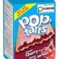 Pop Tarts Frosted Cherry USA 384 gr. Pop-Tarts Frosted Cherry è uno dei gusti storici della celebre linea Kellogg's Pop-Tarts. Due fragranti sfoglie dorate racchiudono un generoso ripieno alla ciliegia dal gusto dolce e leggermente acidulo, il tutto ricoperto da una glassa bianca decorata con cristalli di zucchero colorati. Il contrasto tra la pasta friabile, il ripieno fruttato e la dolce glassa rende queste toaster pastries un grande classico della colazione americana. Possono essere gustate direttamente dalla confezione oppure scaldate nel tostapane o nel microonde per ottenere un ripieno ancora più morbido e intenso.