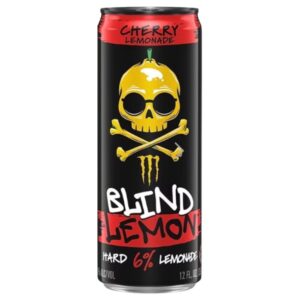 Monster The Beast Blind Lemon Cherry Lemonade355 ml. La Blind Lemon Cherry Lemonade è la variante al gusto ciliegia della linea di Hard Lemonade firmata Monster Brewing. Il gusto fresco e acidulo della limonata si combina con le note dolci e fruttate della ciliegia, creando una bevanda dal carattere vivace e rinfrescante. Con il suo 6% Vol., è perfetta da gustare ben fredda durante aperitivi, feste, barbecue e serate in compagnia.