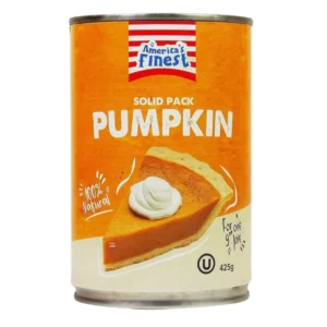 Porta in cucina un autentico ingrediente della tradizione americana! America's Finest Pumpkin Puree è una purea di zucca liscia e vellutata, preparata esclusivamente con zucca al 100%, senza zuccheri aggiunti, conservanti o ingredienti artificiali.